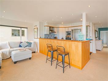 Seaview Serenity (Bachcare) - Whitianga