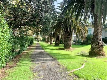 Tindalls Hideaway - 200 steps to beach - Whangaparaoa