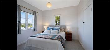 Art Deco by the sea Takapuna - Auckland