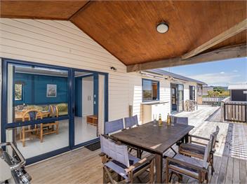 Seaspray Retreat (Bachcare) - Whitianga
