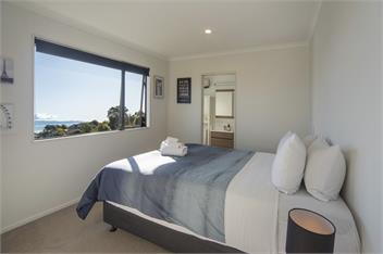 Blue Water Views - Tahunanui