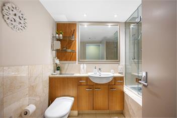 Views @ Metropolis - Free Parking! - Auckland