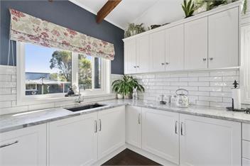 Fisherman Cottage (Bachcare) - Waikanae Beach