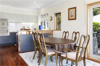 Stay over the Harbour - Beautiful Miramar Villa - Wellington