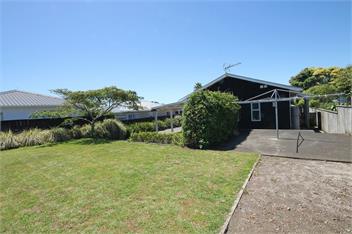 Relax on Richmond (Bachcare) - New Plymouth