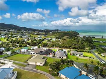 Bay Heights Bach (Bachcare) - Kaitaia