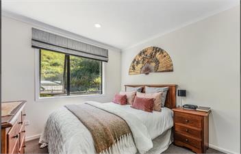 Chelsea Retreat - 