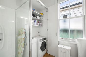 Hibiscus Cottage -