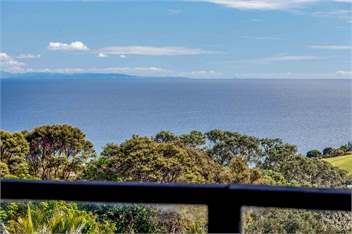 ONETANGI VISTA : Coast and Country - Waiheke Island