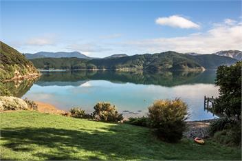 Karaka Bay - Picton