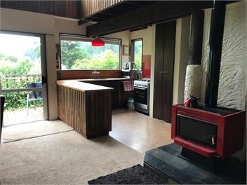 Secluded Kenepuru Retreat. Beach, Bush & 50ha Farm - Picton