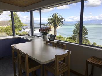 Bisley Beach House - Moana, Nelson