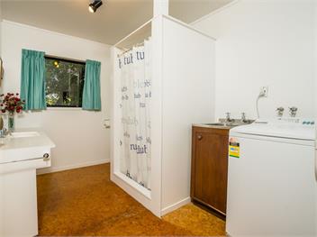 Langs Hideaway (Bachcare) - Langs Beach