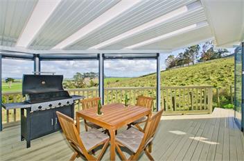 The Blue Cottage with WiFi (Bachcare) - Waipu Cove
