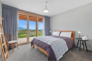 Vino and Views (Bachcare) - Cromwell
