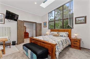 Westhay Stables (Bachcare) - Paparoa