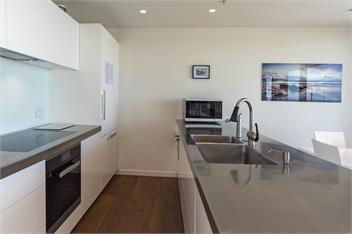 Penthouse 37 - Nelson Waterfront Apartment - Nelson