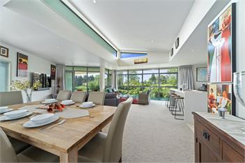 Two Views - Watermark Apartment Taupo - Taupo