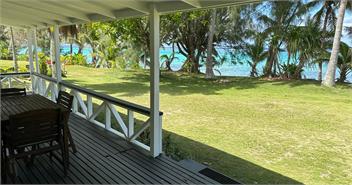 ARIKA PALMS BEACH BACH | ABSOLUTE BEACHFRONT | TITIKAVEKA - Rarotonga