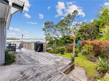 Harbour Escape (Bachcare) - Paparoa