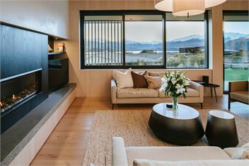 Platinum Ridge | Sleeps 8 | Stunning Lake Views - Wanaka