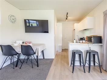 Cozy Cabin with a View (Bachcare) - Ohakune