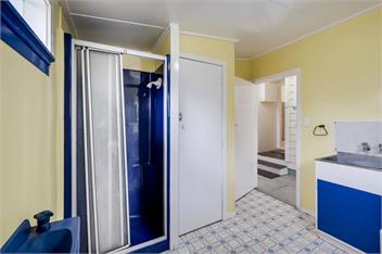 Mid Century Oasis (Bachcare) - Hastings