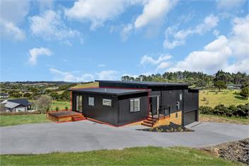 Central Couples Retreat (Bachcare) - Mangawhai