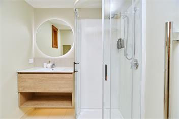 Studio 85 - Christchurch Holiday Homes - Christchurch