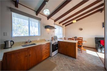 Cosy Crib (Bachcare) - Te Anau