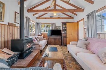 Okere Retreat (Bachcare) - Lake Rotoiti