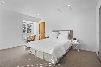 Stylish Fendalton Townhouse (Bachcare) - Christchurch