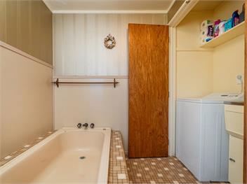 Beachfront Landing (Bachcare) - Pauanui