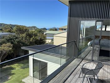 Walk to Wood Street! - Mangawhai Heads