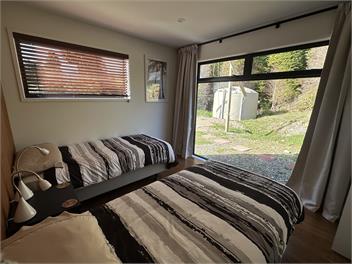 Granite Creek Eco Retreat (powered by the sun) - Karamea