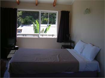 Wharf Cottage, Coromandel Town , sea & town views - Coromandel Town