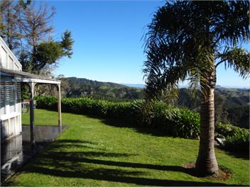"PAPAMOA COUNTRY COTTAGE" - Rd7 Te Puke