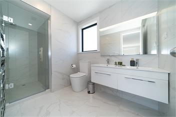 Greenlane Brand New Premium Modern 4 Bdrm Home - auckland