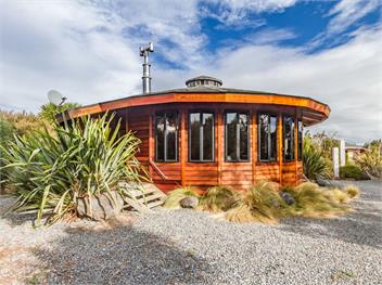 Turoa Yurt (Bachcare) - Ohakune