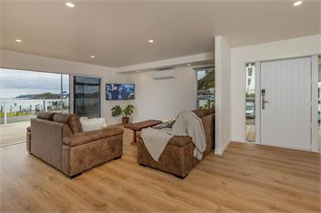 Waterfront Beach House (Bachcare) - Paihia