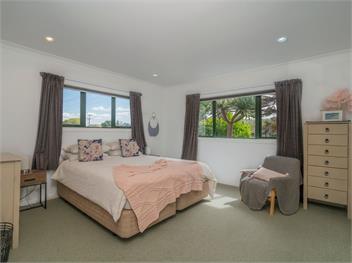 Manaia Magic (Bachcare) - Tairua