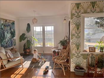 Blue Beachfront Retreat - Paraparaumu