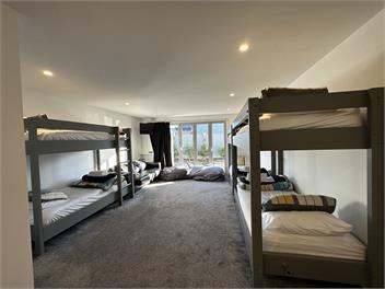 Remarkable Rhoboro Retreat - Twizel