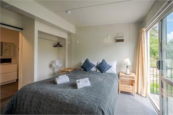 Lushingtons Bay (Bachcare) - Akaroa