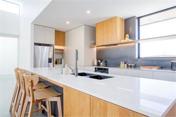 Luxury Fern Burn Retreat, Wanaka - Wanaka
