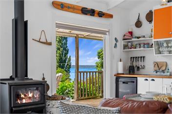 Kiwiana Bach (Bachcare) - Lake Tarawera