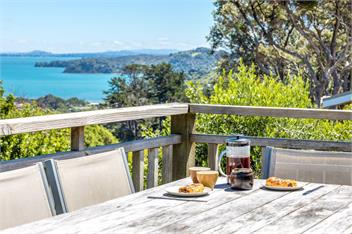 Island View Oneroa (Bachcare) - Waiheke Island