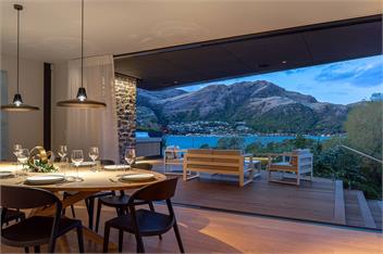 Willow Waters | Lakeside luxury with all day sunshine - Queenstown