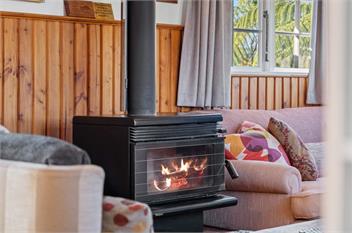 Okere Retreat (Bachcare) - Lake Rotoiti
