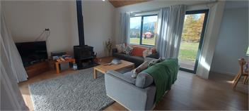 Jo's Whare - Castle Hill 